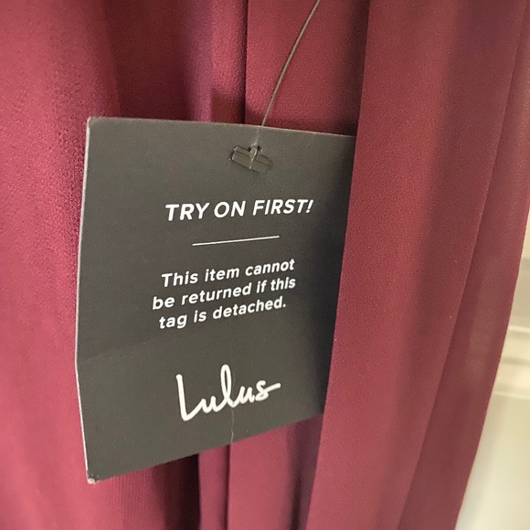 Burgundy long flowy and romantic dress - Picture 1 of 5